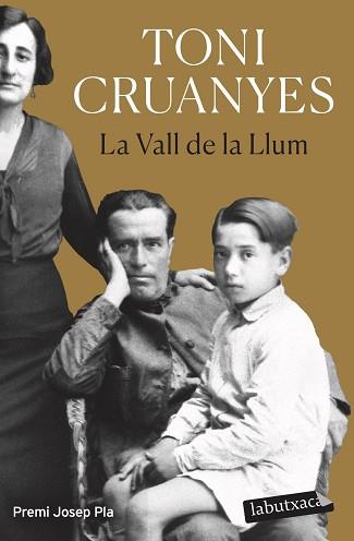 LA VALL DE LA LLUM | 9788419107701 | CRUANYES,TONI | Llibreria Geli - Llibreria Online de Girona - Comprar llibres en català i castellà