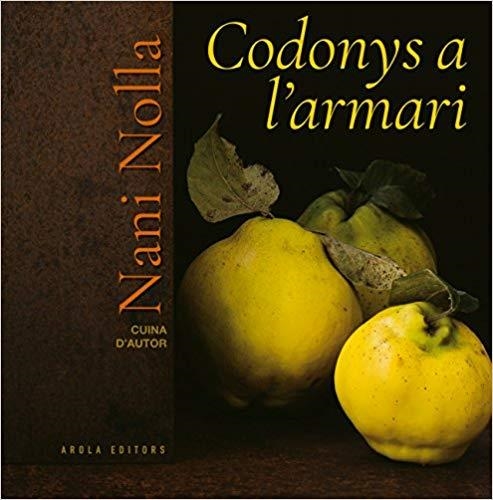 CODONYS A L'ARMARI | 9788494785795 | NOLLA NOLLA,SUELAINE | Llibreria Geli - Llibreria Online de Girona - Comprar llibres en català i castellà