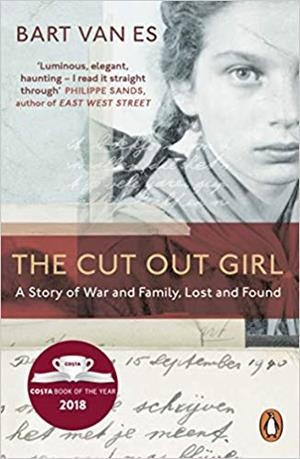 THE CUT OUT GIRL | 9780241978726 | VAN ES,BART | Libreria Geli - Librería Online de Girona - Comprar libros en catalán y castellano