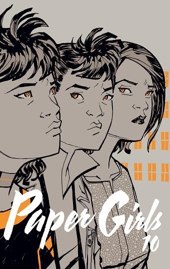 PAPER GIRLS-10 | 9788416816347 | VAUGHAN,BRIAN K./CHIANG,CLIFF | Libreria Geli - Librería Online de Girona - Comprar libros en catalán y castellano