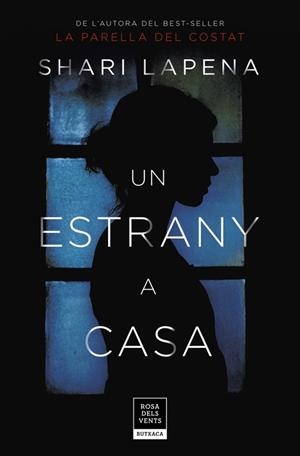 UN ESTRANY A CASA | 9788417627430 | LAPENA,SHARI | Libreria Geli - Librería Online de Girona - Comprar libros en catalán y castellano