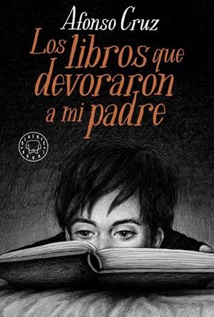 LOS LIBROS QUE DEVORARON A MI PADRE | 9788417552275 | CRUZ,AFONSO | Libreria Geli - Librería Online de Girona - Comprar libros en catalán y castellano