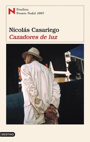 CAZADORES DE LUZ | 9788423337040 | CASARIEGO,NICOLAS | Libreria Geli - Librería Online de Girona - Comprar libros en catalán y castellano