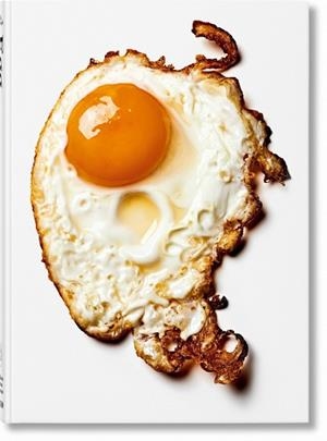THE GOURMAND’S EGG. A COLLECTION OF STORIES & RECIPES | 9783836585897 | REICHL,RUTH/HIGGIE,JENNIFER | Libreria Geli - Librería Online de Girona - Comprar libros en catalán y castellano