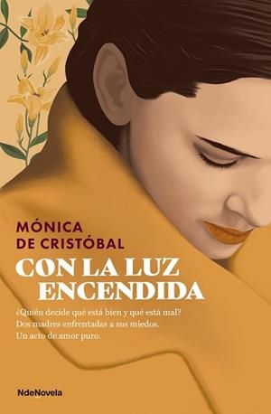 CON LA LUZ ENCENDIDA | 9788410140141 | CRISTÓBAL, MÓNICA DE | Libreria Geli - Librería Online de Girona - Comprar libros en catalán y castellano