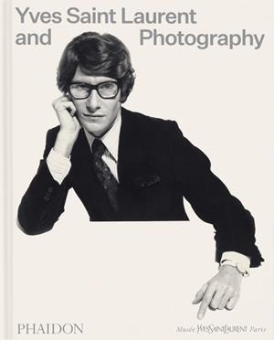 YVES SAINT LAURENT AND PHOTOGRAPHY | 9781838669423 | Llibreria Geli - Llibreria Online de Girona - Comprar llibres en català i castellà